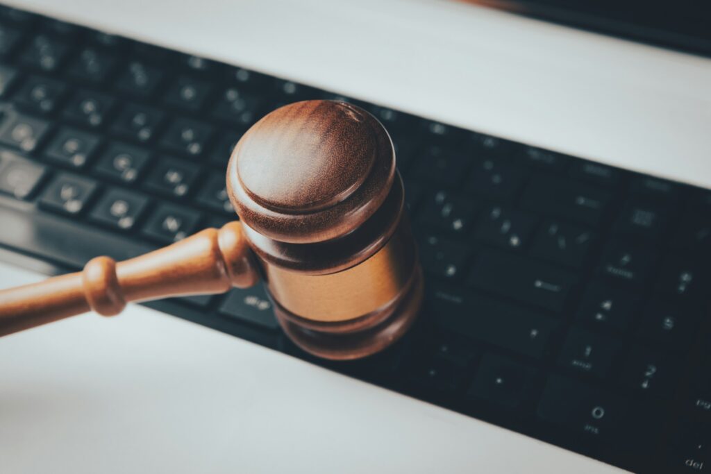 sasun bughdaryan b0pNcKAPDSg unsplash - Kendall County Criminal Defense Attorney -